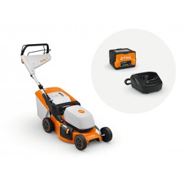 Rasaerba a batteria STIHL RMA 248.3 T con AK 30 S E AL 101